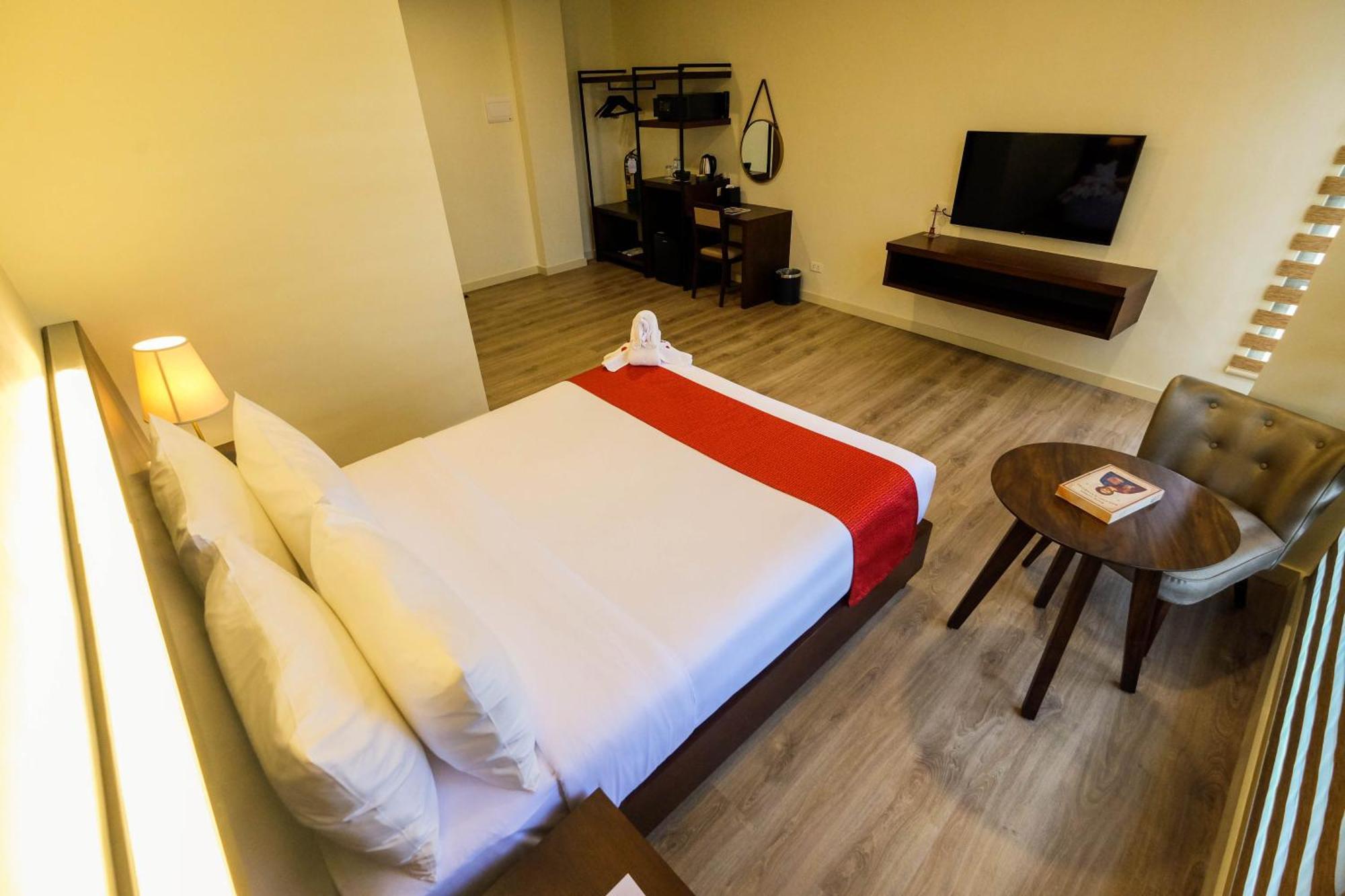 Cebu Quincentennial Hotel Bagian luar foto