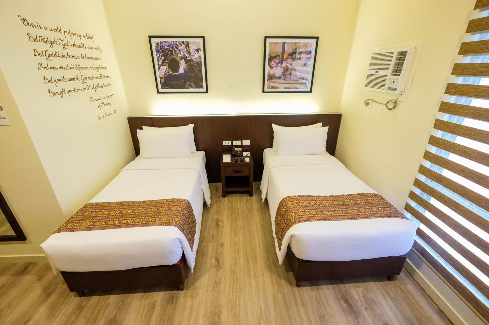 Cebu Quincentennial Hotel Bagian luar foto