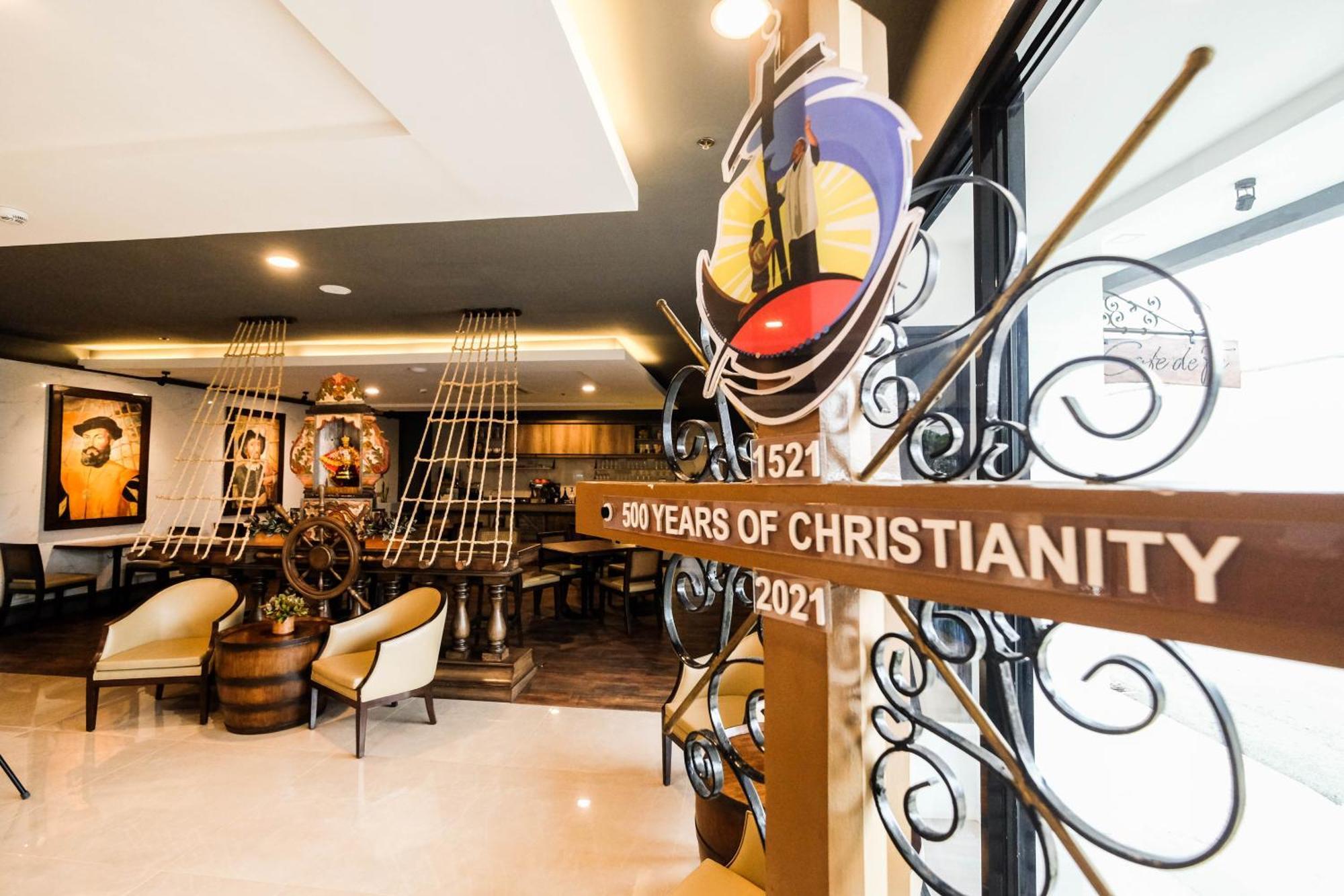 Cebu Quincentennial Hotel Bagian luar foto
